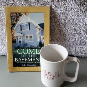 Pampered Chef book & coffee mug